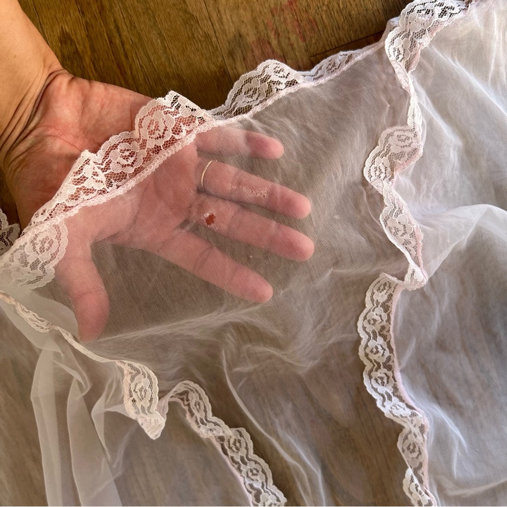 SOLD
Vintage Romantic Lace Long Robe Soft‎ Pink Sheer Nightgown size L 16/18